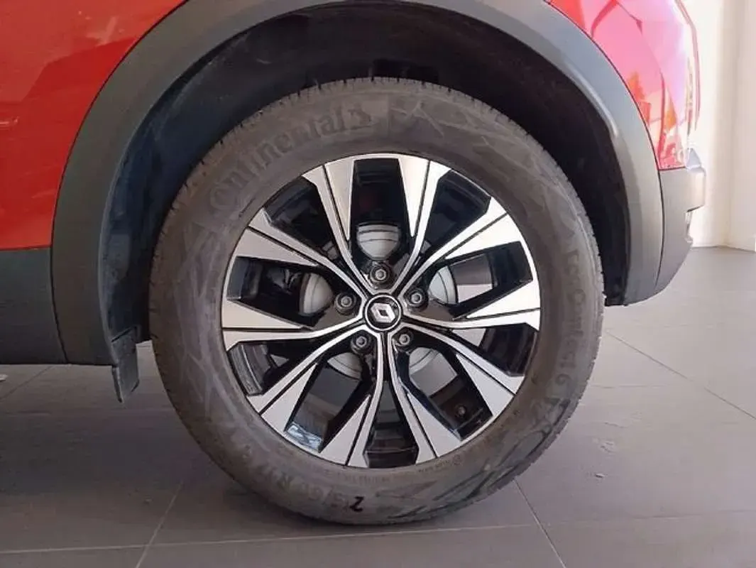 Usado Renault Captur Evolution 91 CV (66 kW) 2024 Rojo SUV