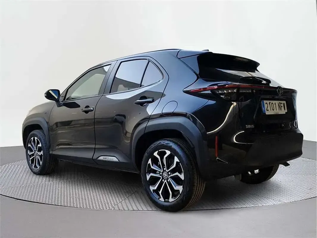 Usado Toyota Yaris Cross Active 132 CV (97 kW) 2025 SUV