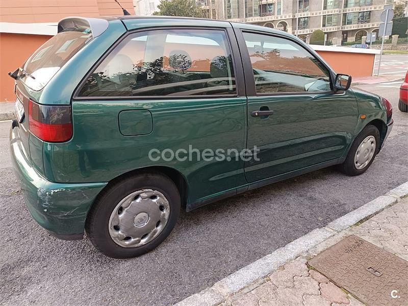 Usado Seat Ibiza 60 CV (44 kW) 1997 Verde Utilitario