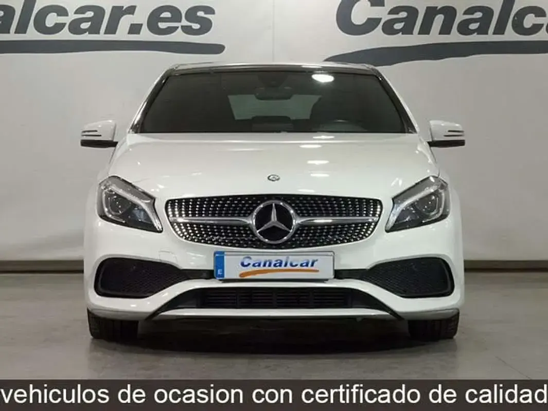Usado Mercedes A160 136 CV (100 kW) 2016 Blanco Utilitario