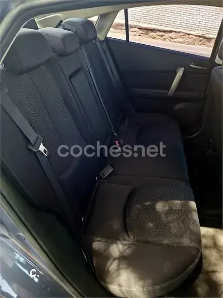 Usado Mazda 6 Sportive 140 CV (102 kW) 2008 Gris / plata Berlina