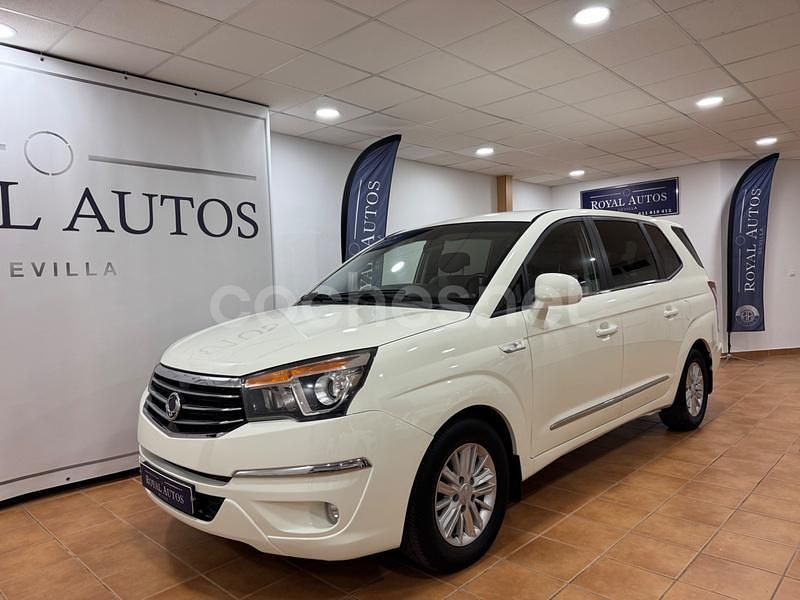 Usado Ssangyong (KGM) Rodius 178 CV (130 kW) 2018 Blanco Monovolumen