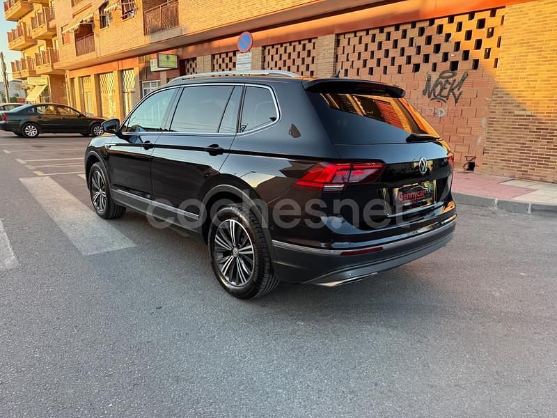 Usado VW Tiguan Allspace Sportline 220 CV (161 kW) 2018 Negro SUV