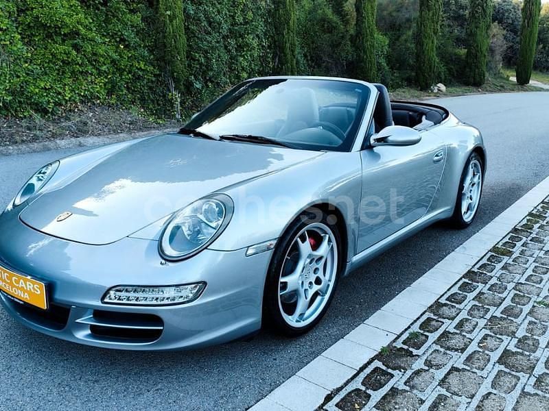 Usado Porsche 911 Carrera S Cabriolet 355 CV (261 kW) 2006 Gris / plata Descapotable