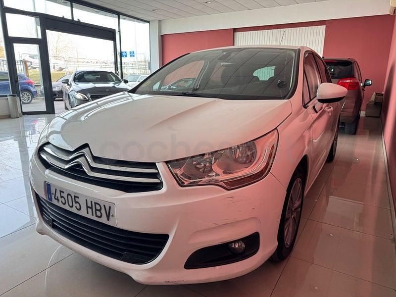 Usado Citroën C4 92 CV (67 kW) 2011 Blanco Berlina