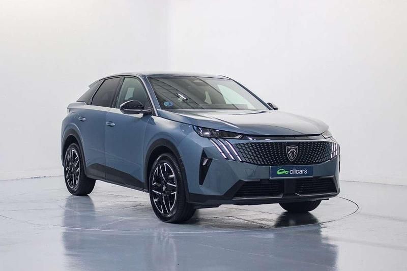 Usado Peugeot 3008 Allure 136 CV (100 kW) 2025 Azul SUV