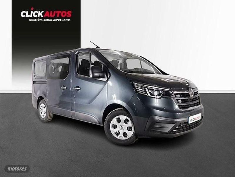 Usado Renault Trafic 110 CV (80 kW) 2023 Gris Monovolumen
