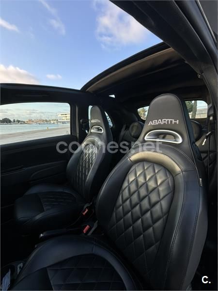 Usado Abarth 595C Turismo 165 CV (121 kW) 2021 Gris / plata Descapotable