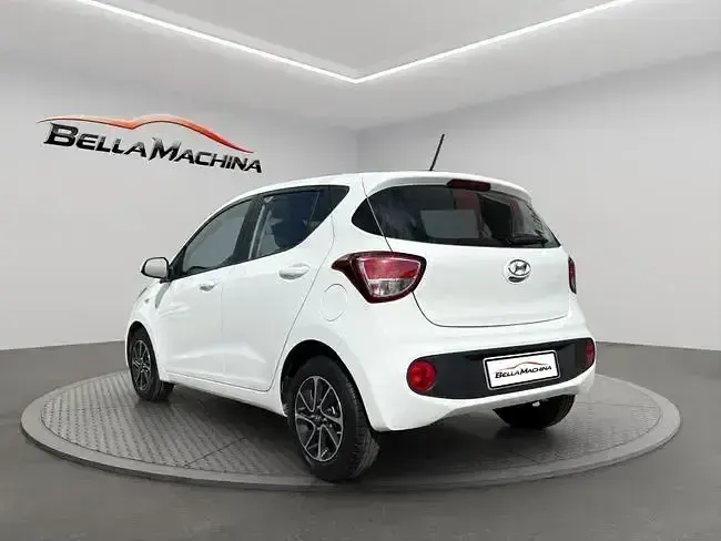 Usado Hyundai i10 87 CV (63 kW) 2018 Blanco Utilitario