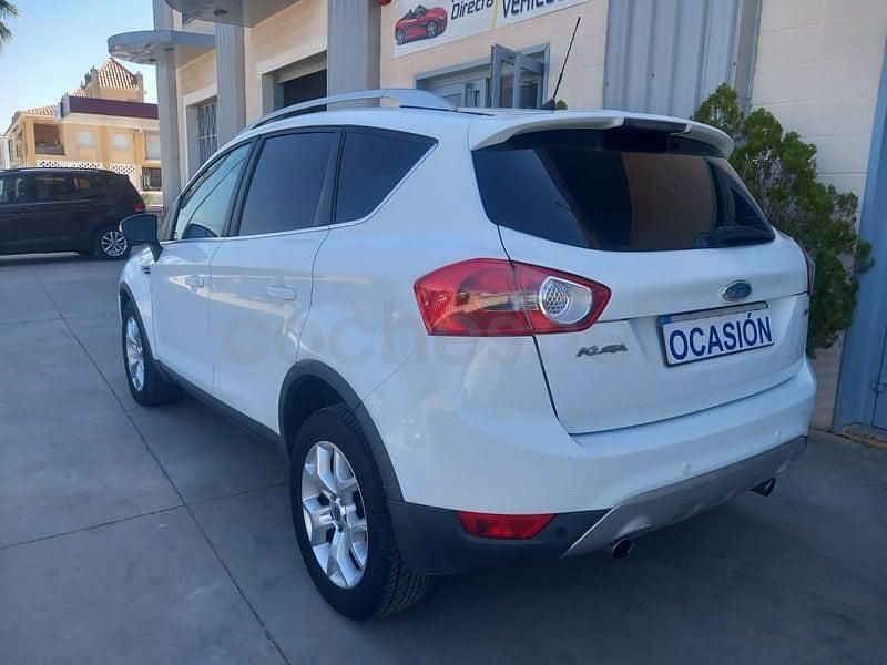 Usado Ford Kuga Trend 140 CV (102 kW) 2010 Blanco SUV