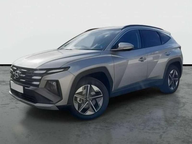 Plateado Usado 2025 Hyundai Tucson SUV | 31.190 € (Precio justo) - Imagen 1/4