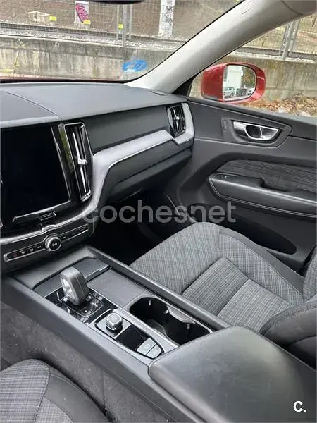 Usado Volvo XC60 Inscription 340 CV (250 kW) 2021 Rojo SUV
