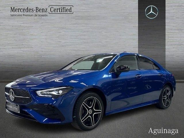 Usado Mercedes CLA250e 218 CV (160 kW) 2025 Negro coral Berlina