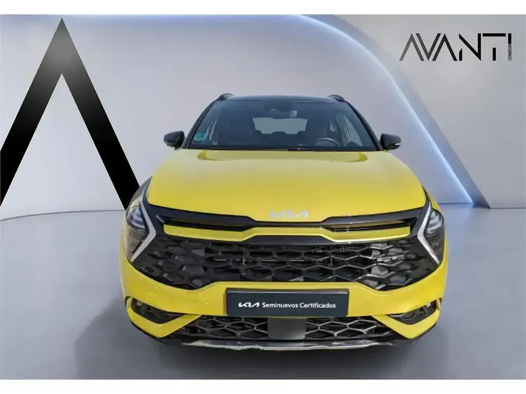 Usado Kia Sportage GT-Line 136 CV (100 kW) 2023 Amarillo SUV