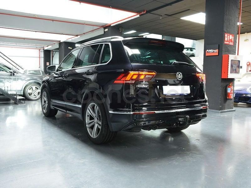 Usado VW Tiguan Advance 150 CV (110 kW) 2020 Negro SUV