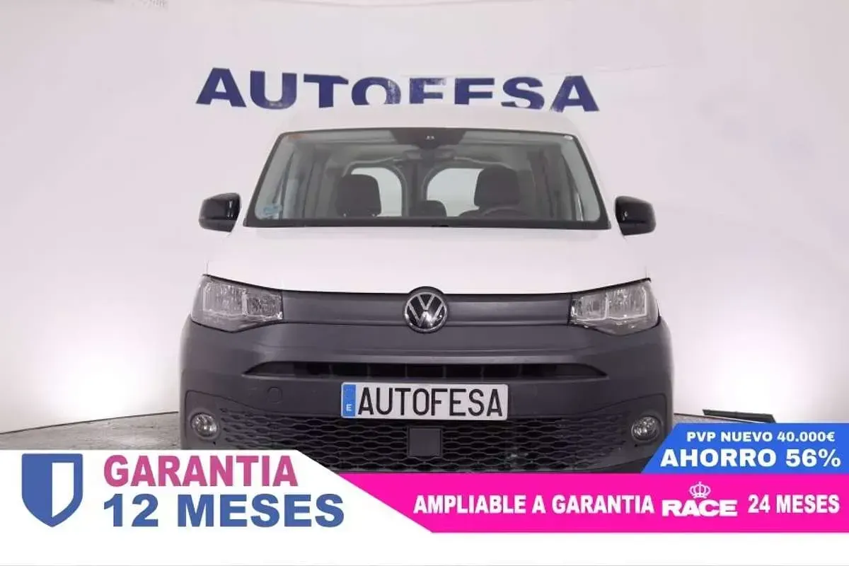 Usado VW Caddy 122 CV (89 kW) 2021 Blanco Monovolumen