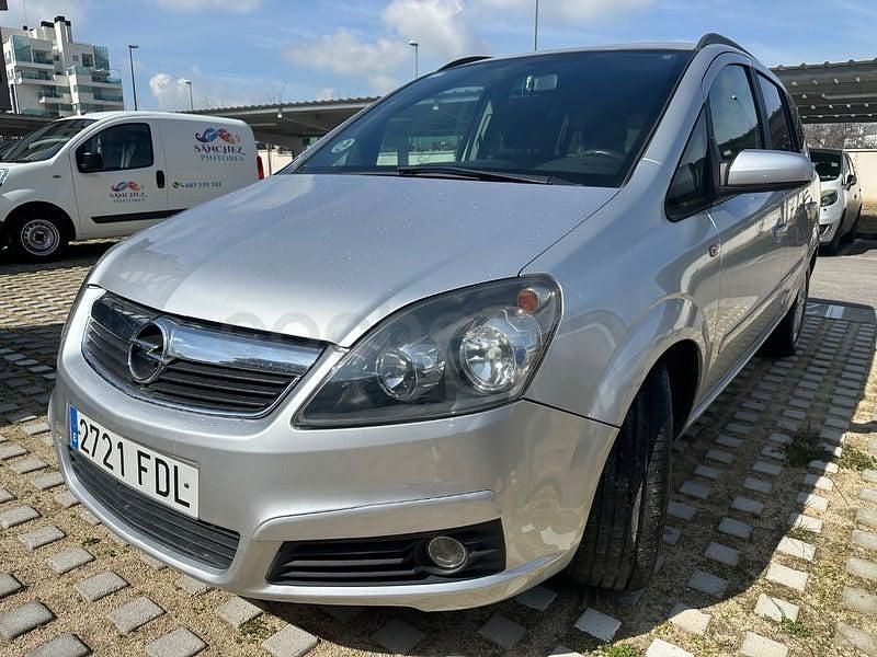 Usado Opel Zafira Enjoy 150 CV (110 kW) 2006 Gris / plata Monovolumen
