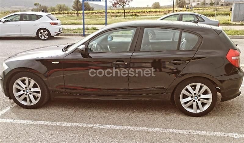 Usado BMW 123 204 CV (150 kW) 2009 Negro Utilitario