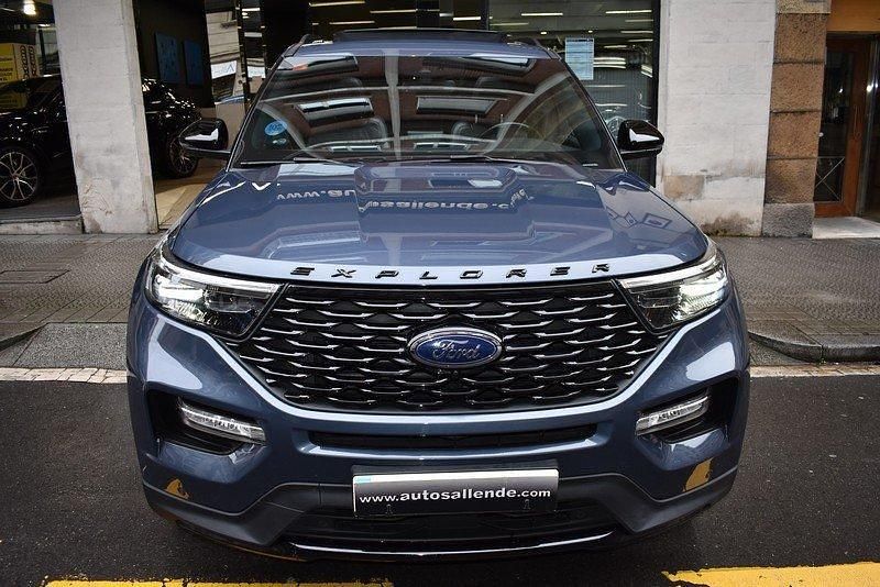 Usado Ford Explorer ST-Line 457 CV (336 kW) 2021 Infiniti blue SUV
