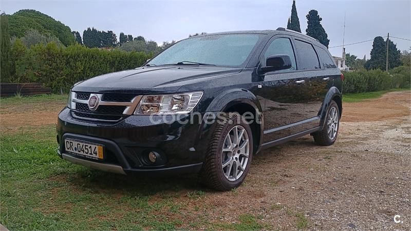 Negro Usado 2014 Fiat Freemont Lounge SUV | 13.990 € (Caro) - Imagen 1/4