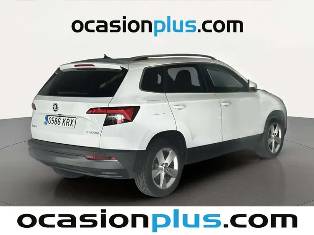 Usado Skoda Karoq 116 CV (85 kW) 2018 Blanco SUV