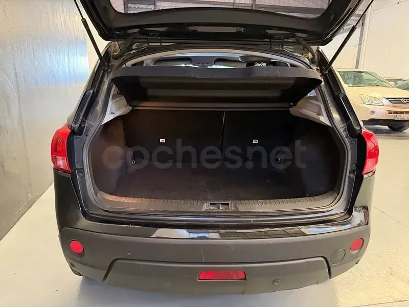 Usado Nissan Qashqai Acenta 150 CV (110 kW) 2010 Negro SUV