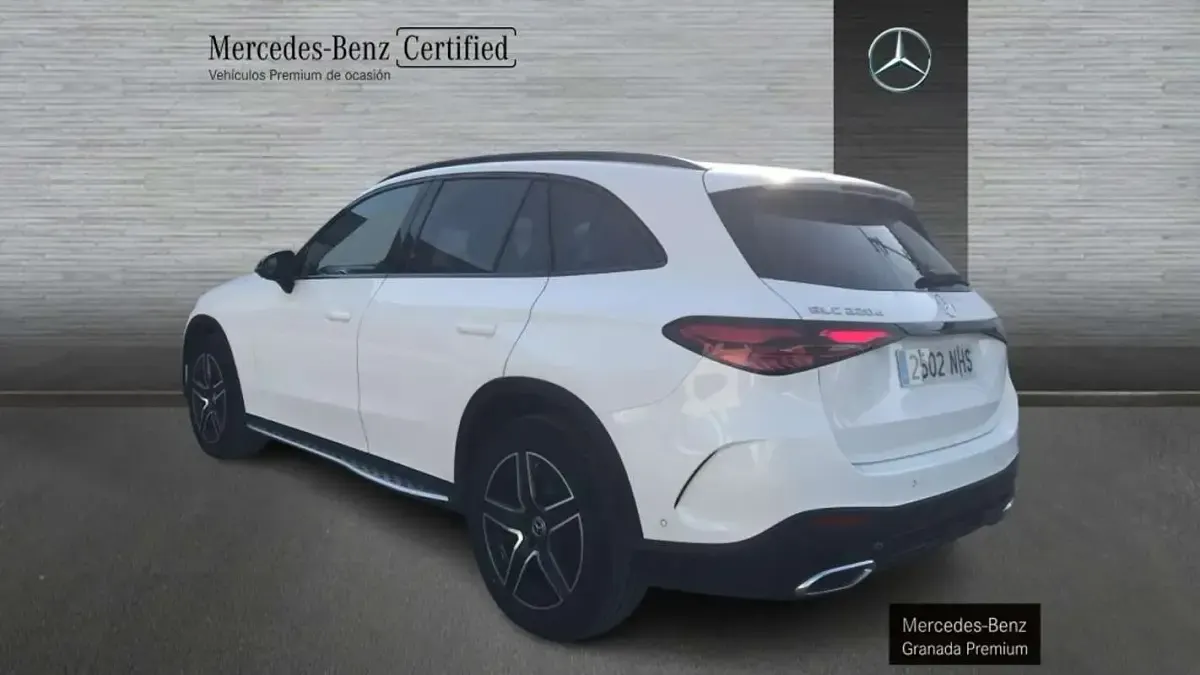 Usado Mercedes GLC220 197 CV (144 kW) 2025 Blanco SUV