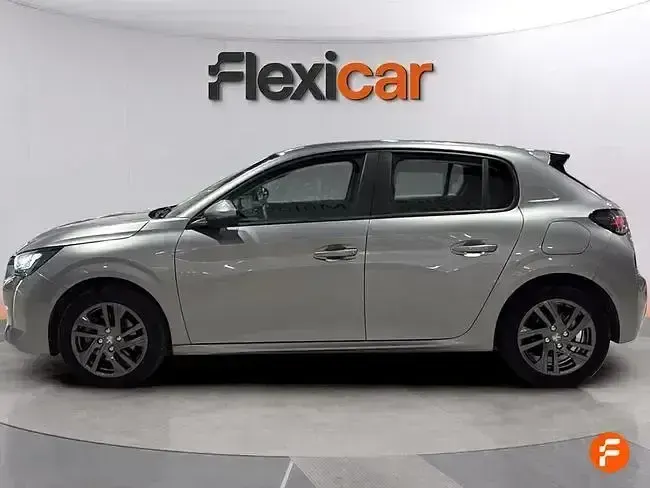 Usado Peugeot 208 Active 100 CV (73 kW) 2021 Gris Utilitario