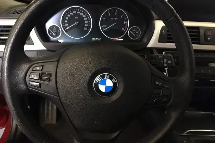 Usado BMW 320 Advantage 190 CV (139 kW) 2018