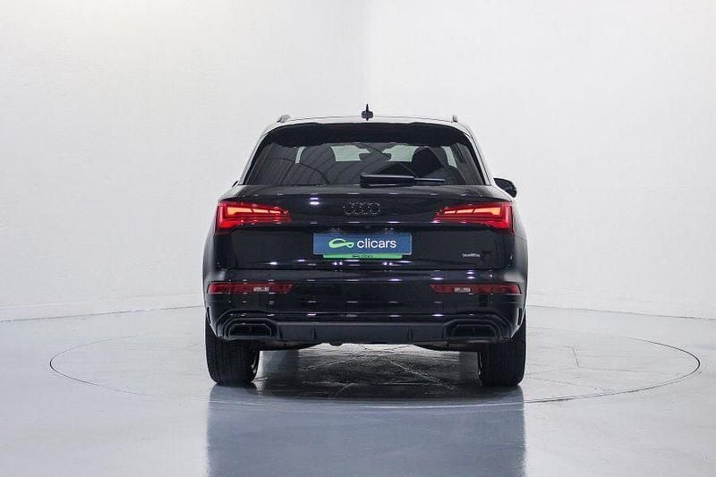 Usado Audi Q5 204 CV (150 kW) 2022 Negro SUV