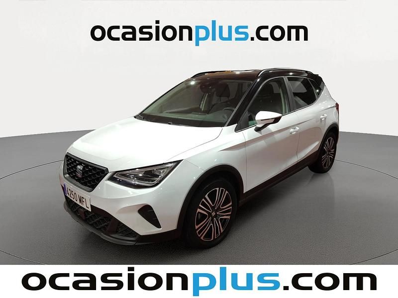 Usado Seat Arona Style 110 HP (80 kW) 2023 Branco SUV