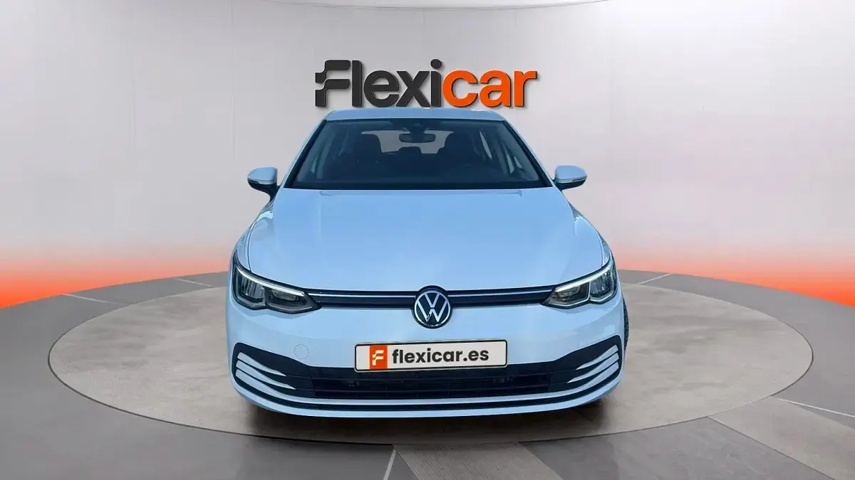 Usado VW Golf VIII Life 116 CV (85 kW) 2022 Blanco Berlina