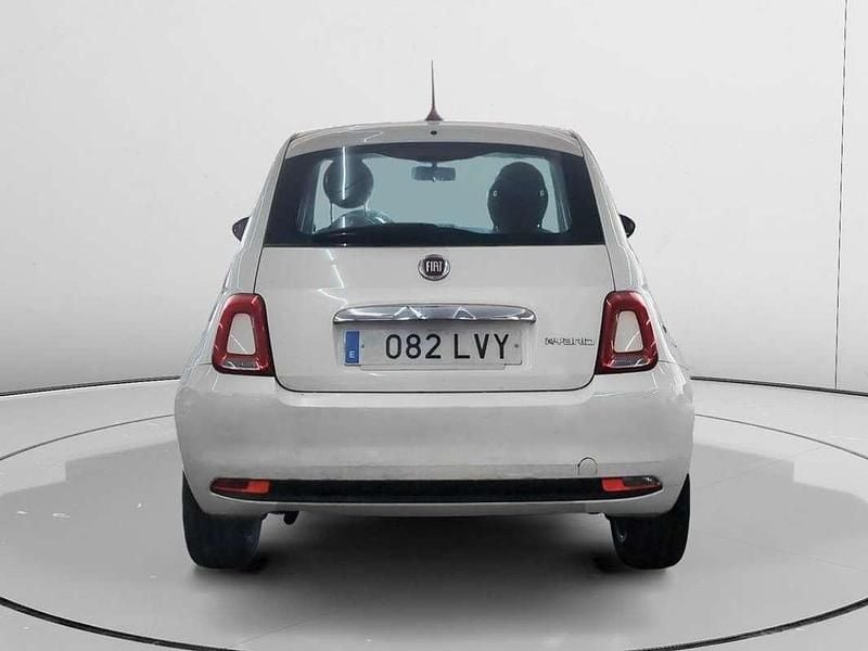 Usado Fiat 500 71 CV (52 kW) 2022 Blanco Utilitario