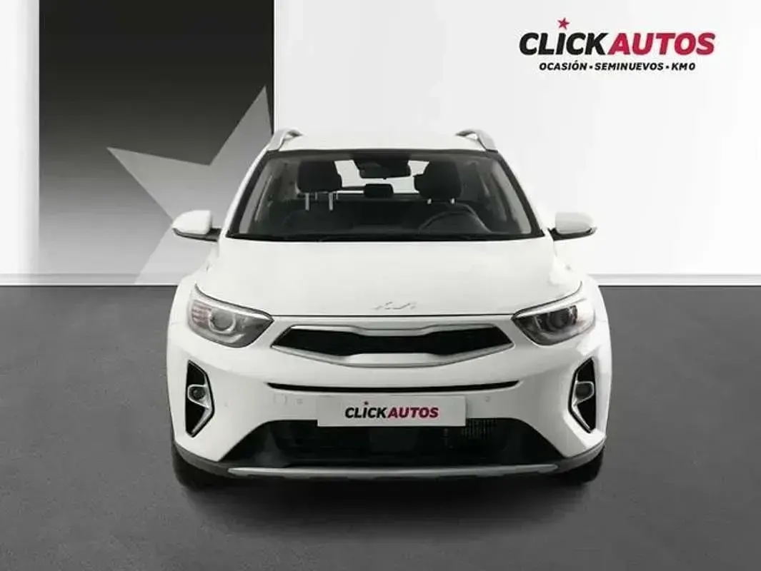 Usado Kia Stonic Active 101 CV (74 kW) 2025 Blanco SUV