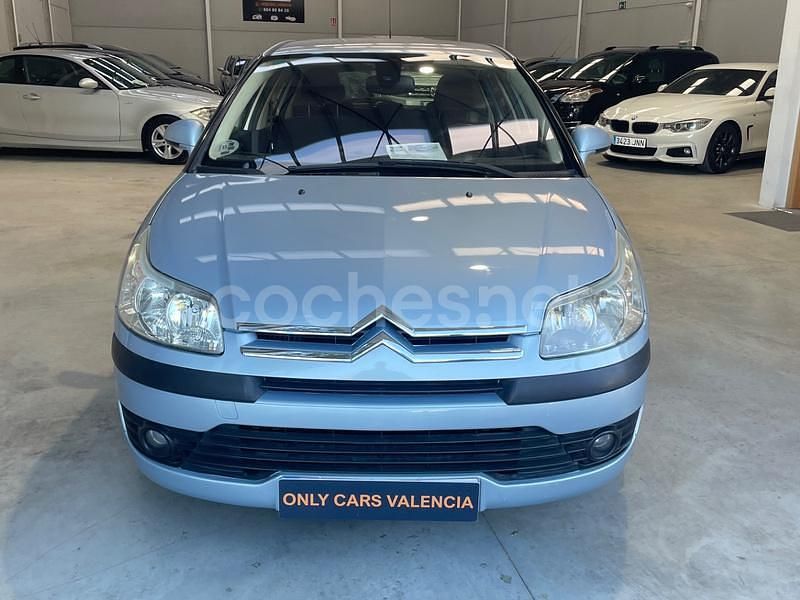 Usado Citroën C4 110 CV (80 kW) 2006 Gris / plata Berlina