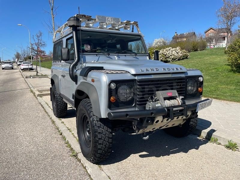 Usado Land Rover Defender 122 CV (89 kW) 2012 Gris / plata SUV