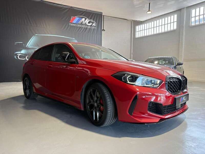 Usado BMW M135 M Sport 306 CV (225 kW) 2022 Rojo Utilitario