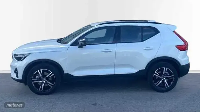 Nuevo Volvo XC40 Plus 2026 Blanco SUV