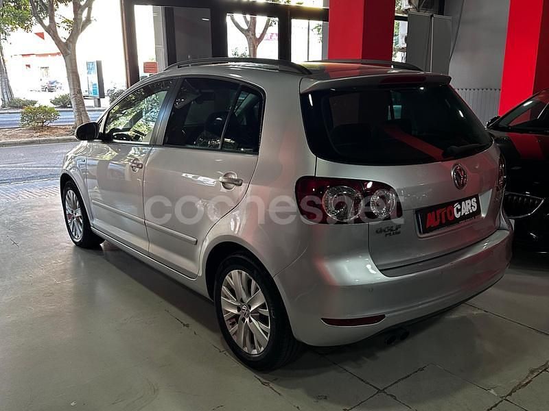 Usado VW Golf Plus Cross Advance 140 CV (102 kW) 2013 Gris / plata Monovolumen
