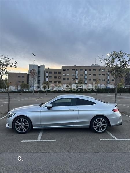 Usado Mercedes C220 AMG line 170 CV (125 kW) 2016 Gris / plata Coupe