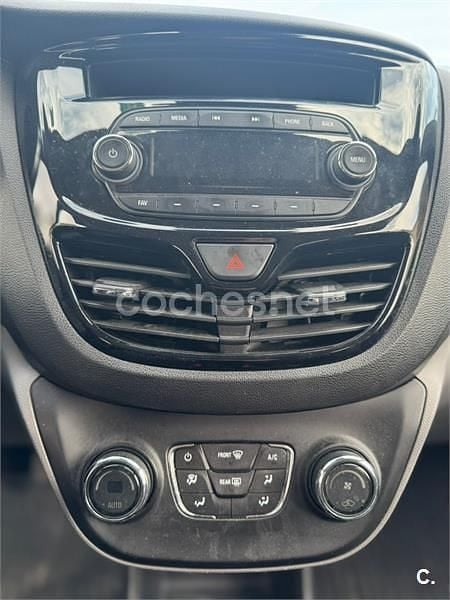 Usado Opel Karl Selective 75 CV (55 kW) 2016 Gris / plata Utilitario
