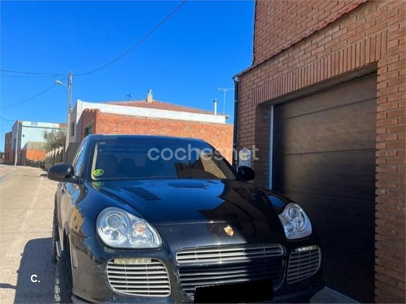 Usado Porsche Cayenne Turbo 450 CV (330 kW) 2004 Negro SUV