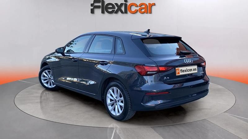 Usado Audi A3 Advanced Plus 110 CV (80 kW) 2023 Azul Berlina
