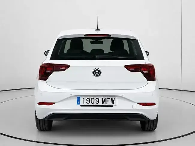 Usado VW Polo Life 95 CV (69 kW) 2023 Blanco Utilitario