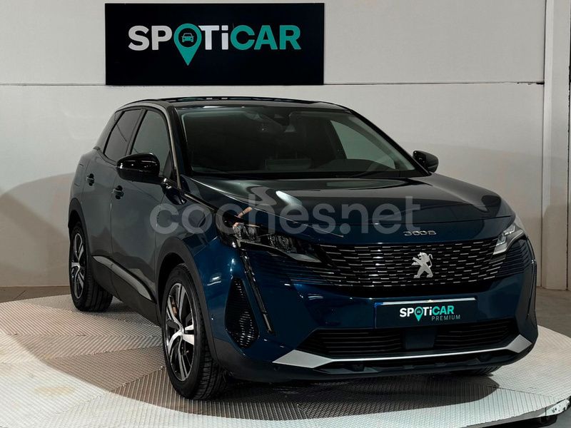 Usado Peugeot 3008 Allure 130 CV (95 kW) 2022 Azul SUV