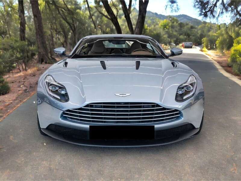 Azul Usado 2018 Aston Martin DB11 Coupe | 137.900 € - Imagen 1/4