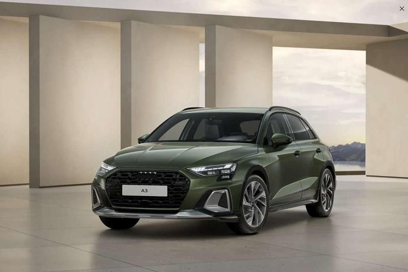 Verde Nuevo 2025 Audi A3 Ambiente SUV | 37.417 € (Super precio) - Imagen 1/4