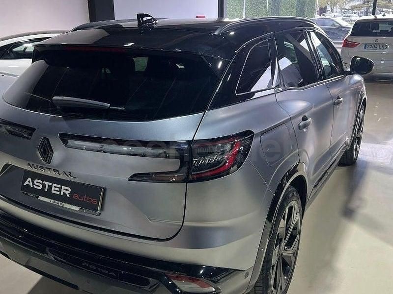 Usado Renault Austral Techno 158 CV (116 kW) 2023 Gris / plata SUV