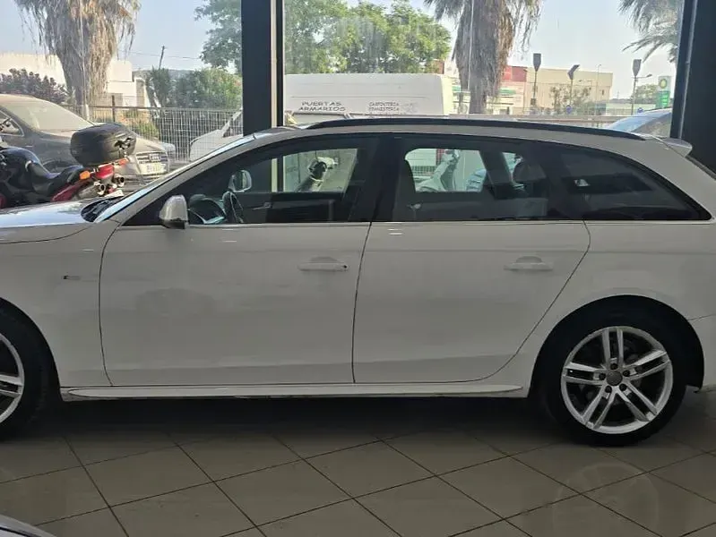 Usado Audi A4 150 CV (110 kW) 2016 Blanco Familiar