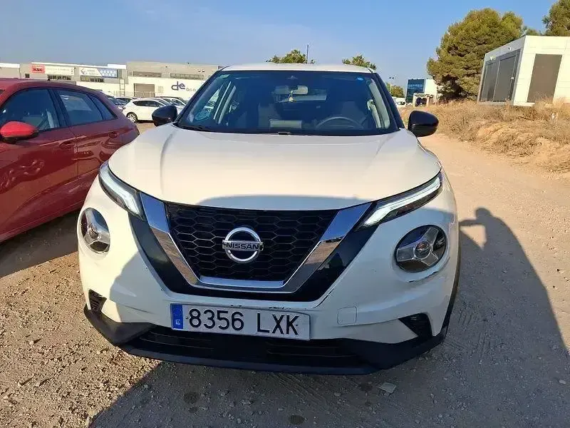 Usado Nissan Juke Acenta 114 CV (83 kW) 2022 Blanco SUV